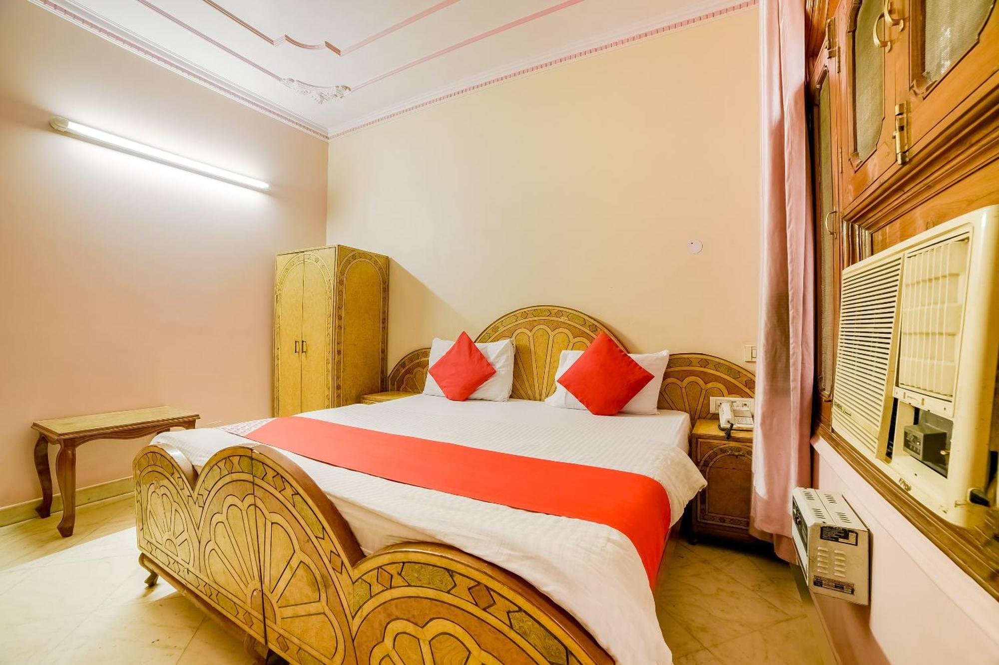 Super Hotel O Blue Sapphire Delhi Nové Dillí Exteriér fotografie